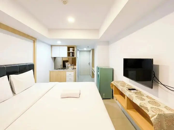 Медан: Modern Look Studio At De Prima Apartment