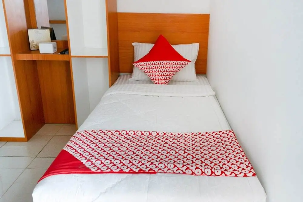 Демак: OYO 2199 Mandiri Guest House Syariah