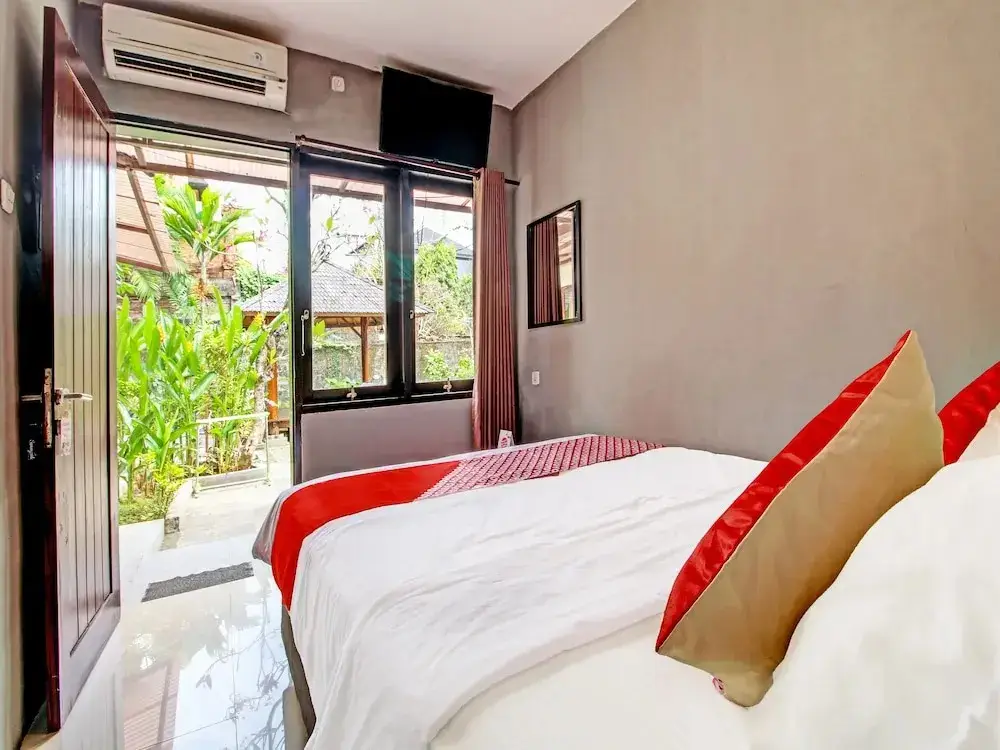 Кута: OYO 91300 Sunny Side Villa