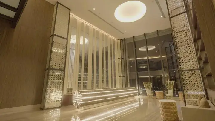 Сурабая: Whiz Luxe Hotel Spazio Surabaya