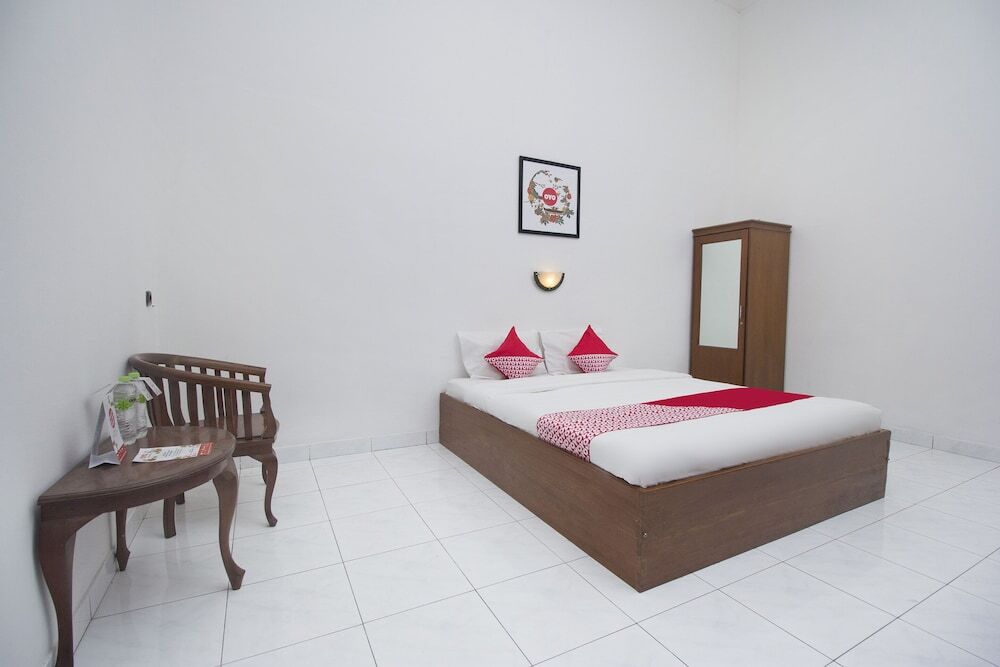 Джокьякарта: Super OYO 759 Hotel Dewi Sri