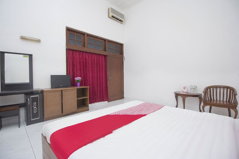Джокьякарта: Super OYO 759 Hotel Dewi Sri