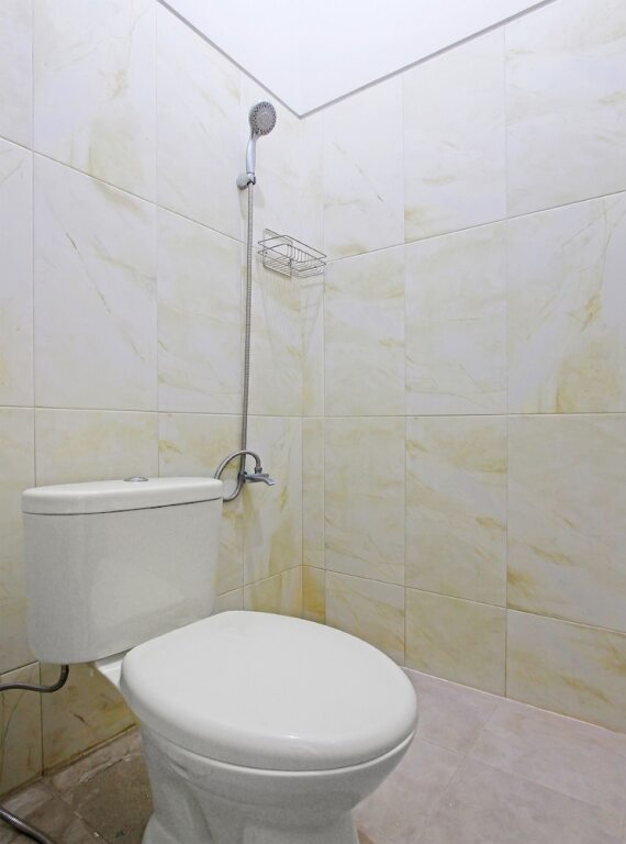 Тегал: OYO 91487 Ib Homestay Syariah