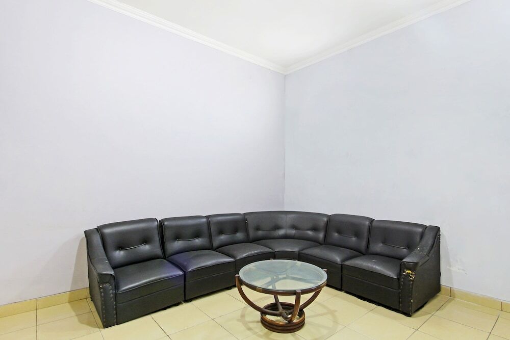 Депок: Super OYO 91315 Homestay Al Maidah