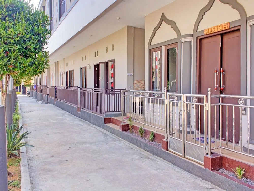 Чианджур: OYO 3394 Apm Residence Syariah