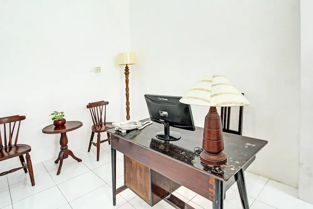 Тулунгагунг: Super OYO 92433 Sirih Gading Family Guest House