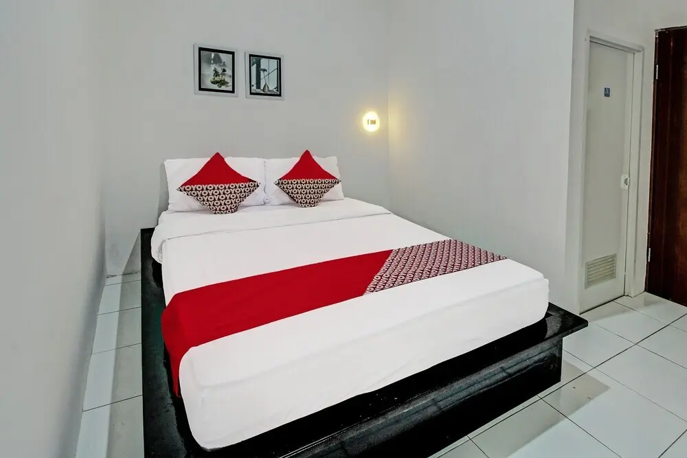 Тулунгагунг: Super OYO 92433 Sirih Gading Family Guest House