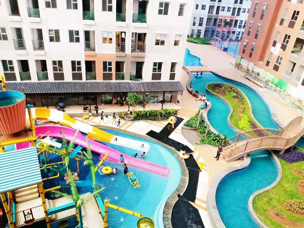 Бекаси: Transpark Juanda Bekasi by 21 Room