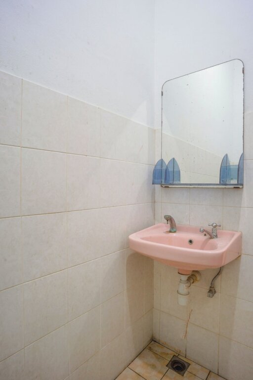 Синкаванг: OYO 92609 Guest House Malay Singkawang