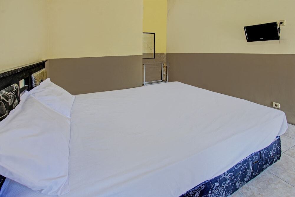 Матарам: OYO 92624 Stone Homestay