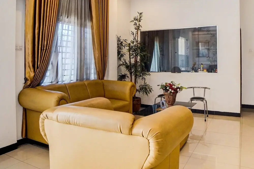 Медан: OYO 92638 Jr Residence Syariah