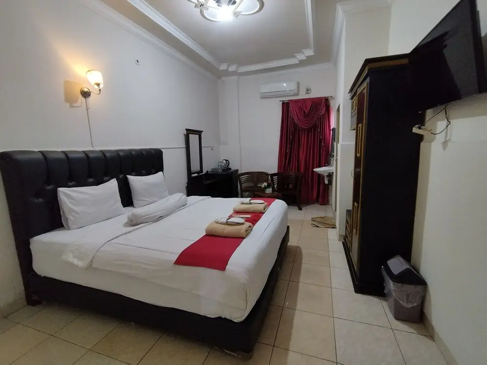 Джембер: SPOT ON 92695 My Kost Syariah