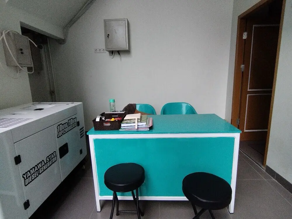 Джембер: SPOT ON 92695 My Kost Syariah