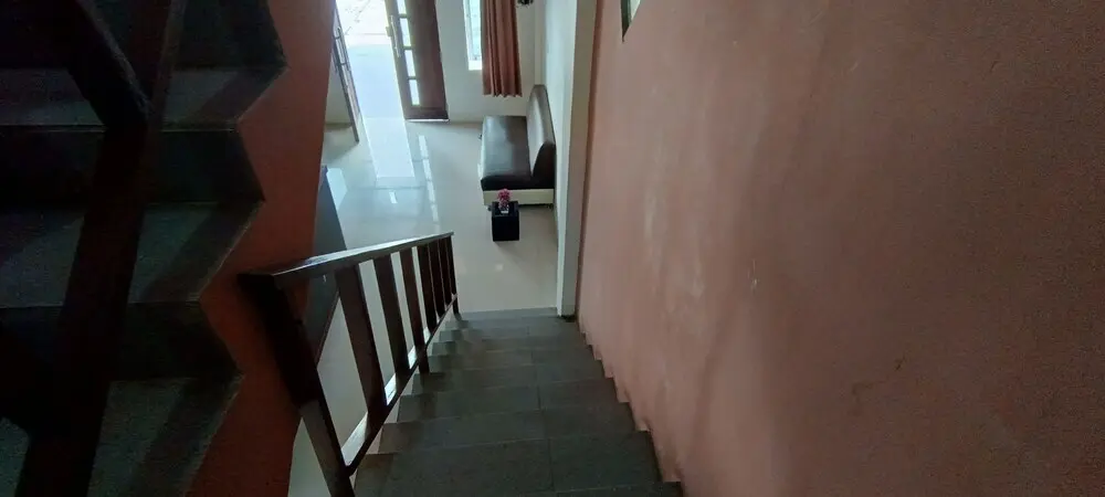Макассар: OYO 92659 Wisma Deli Syariah Near RSUD Nene Mallomo Sidenreng Rappang