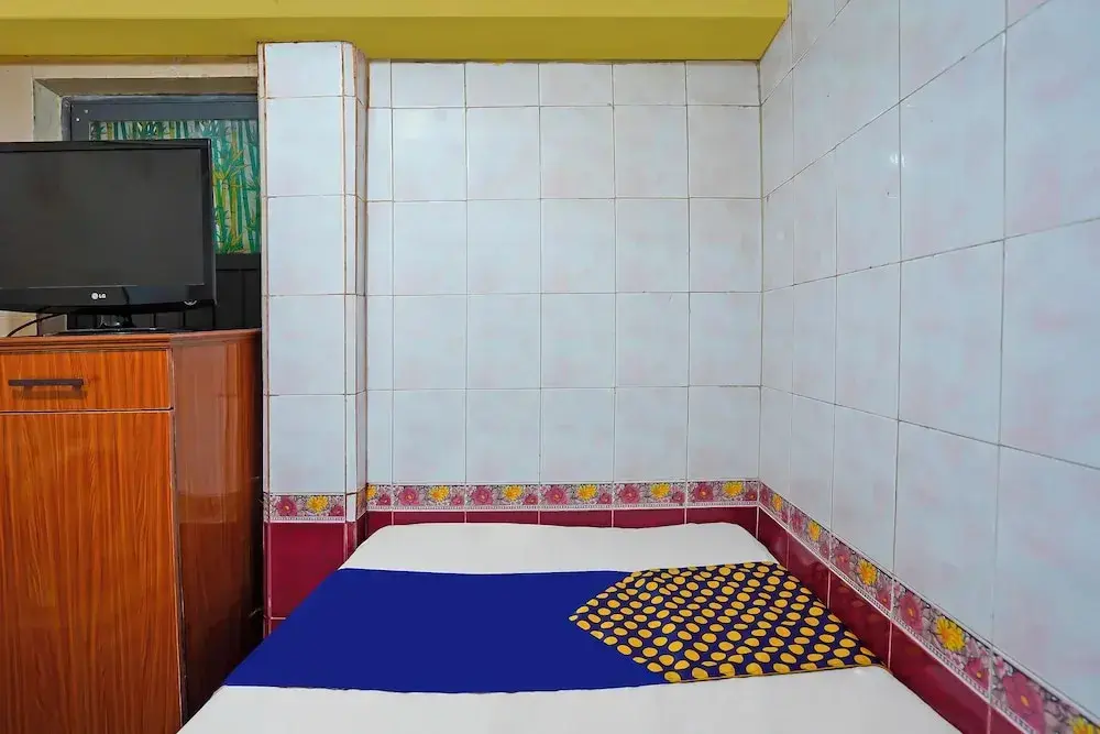 Сурабая: OYO Life 92651 Meir E-homestay Syariah