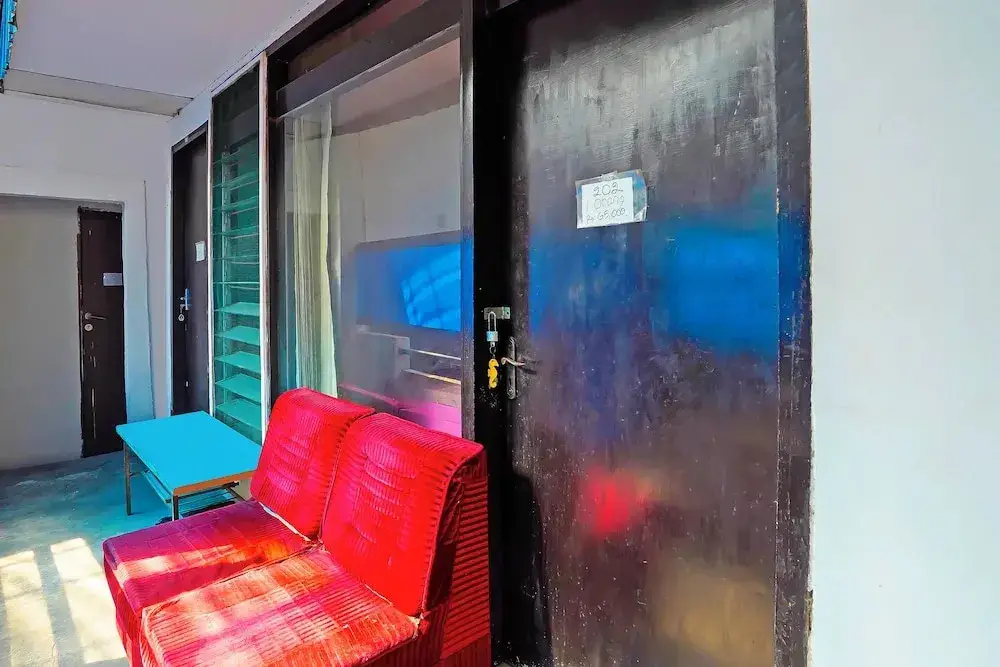 Сурабая: OYO Life 92651 Meir E-homestay Syariah