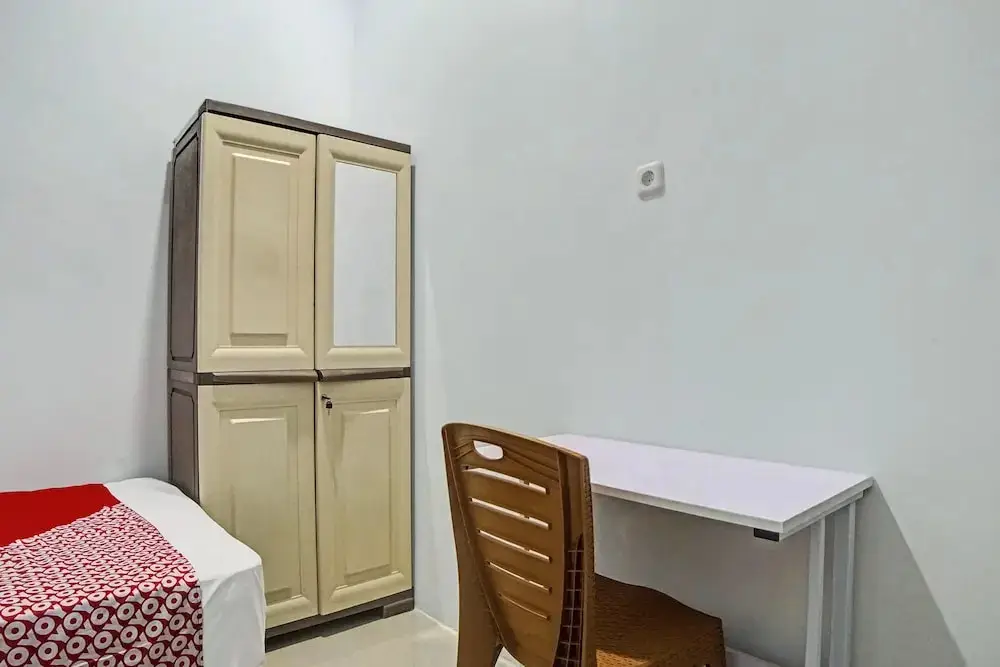 Медан: OYO 92721 Planet Guest House Syariah