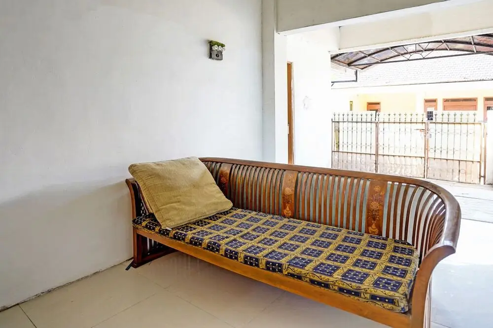 Сурабая: SPOT ON 92652 Meir E-homestay 2 Syariah