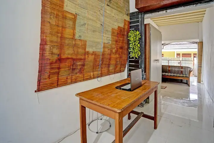 Сурабая: SPOT ON 92652 Meir E-homestay 2 Syariah