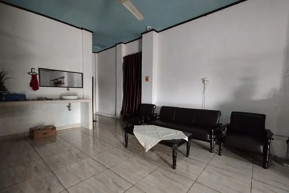 Палангкарая: OYO 92762 Wisma Pundu Syariah Near Kantor Camat Kota Besi