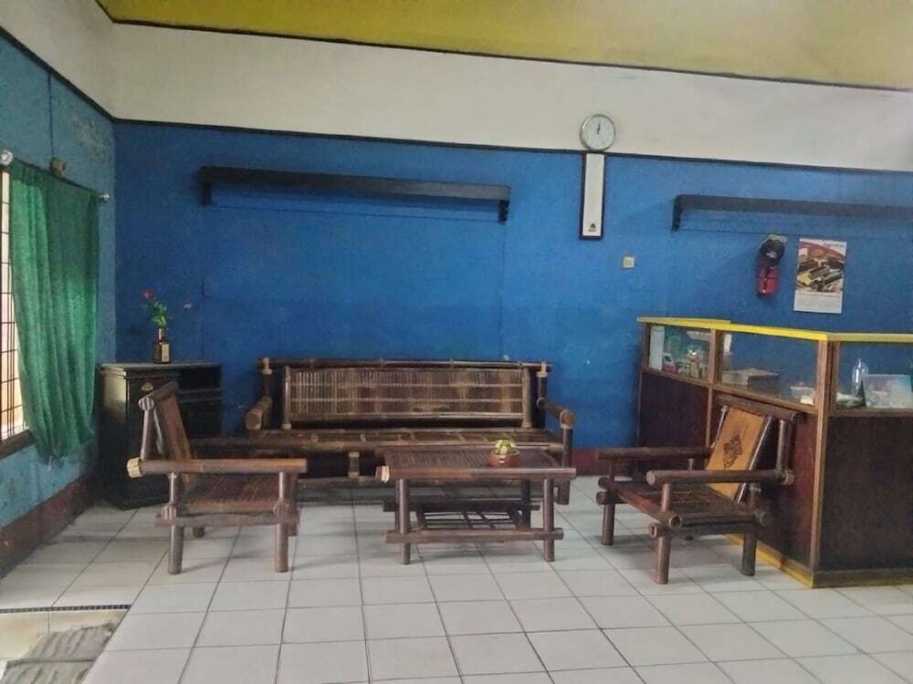 Медан: SPOT ON 92601 Penginapan Keluarga