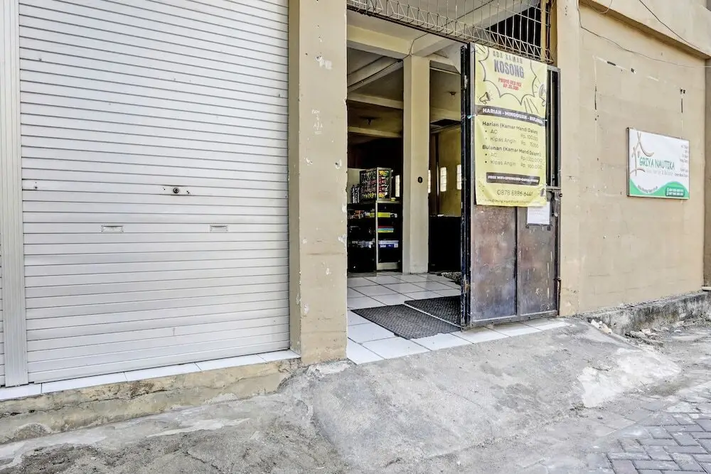 Сурабая: OYO Life 92653 Homestay Griya Nautika Syariah