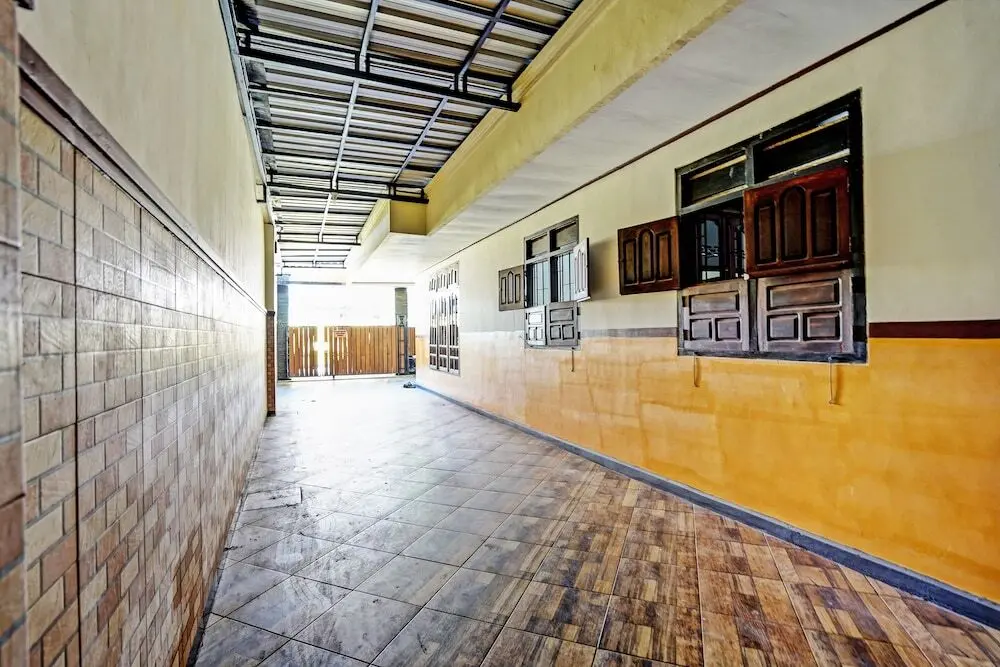 Тубан: OYO Life 92785 Wisma Trubus Syariah