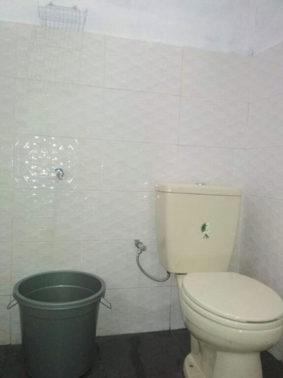 Букиттинги: EXPRESS O 92070 Mando Homestay Syariah Near KANTOR LURAH Bukik Apik Puhun
