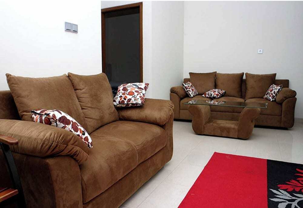 Джокьякарта: EXPRESS O 92106 Nayus Homestay Syariah