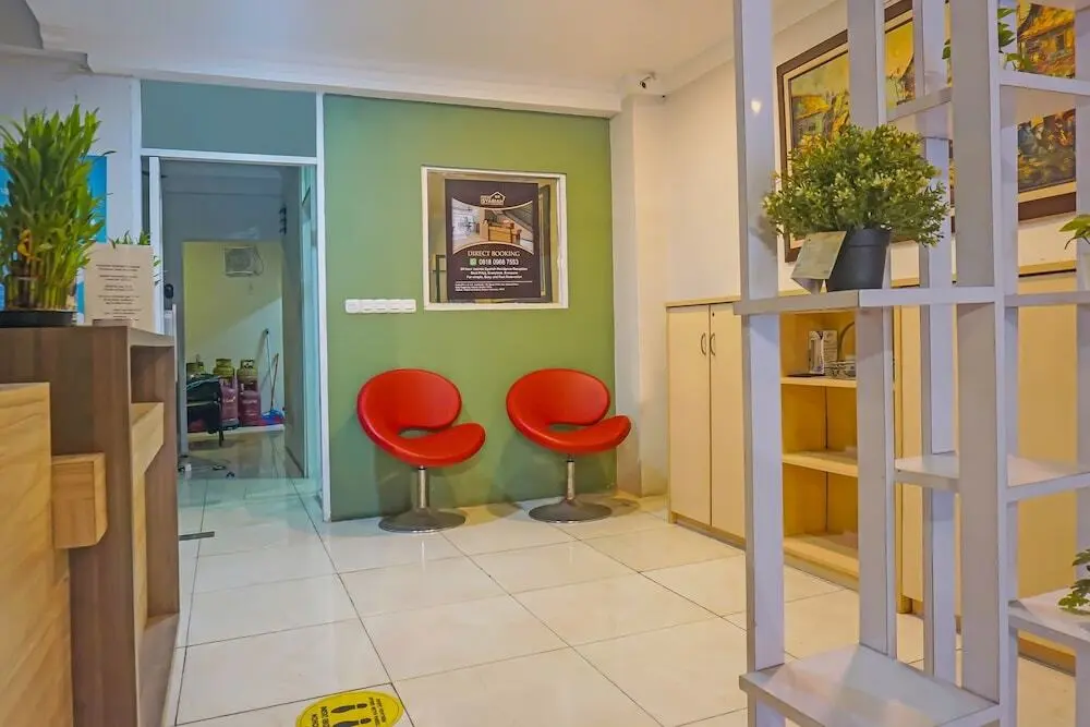 Южный Тангеранг: OYO 92216 Elite Residence Near UIN TOS