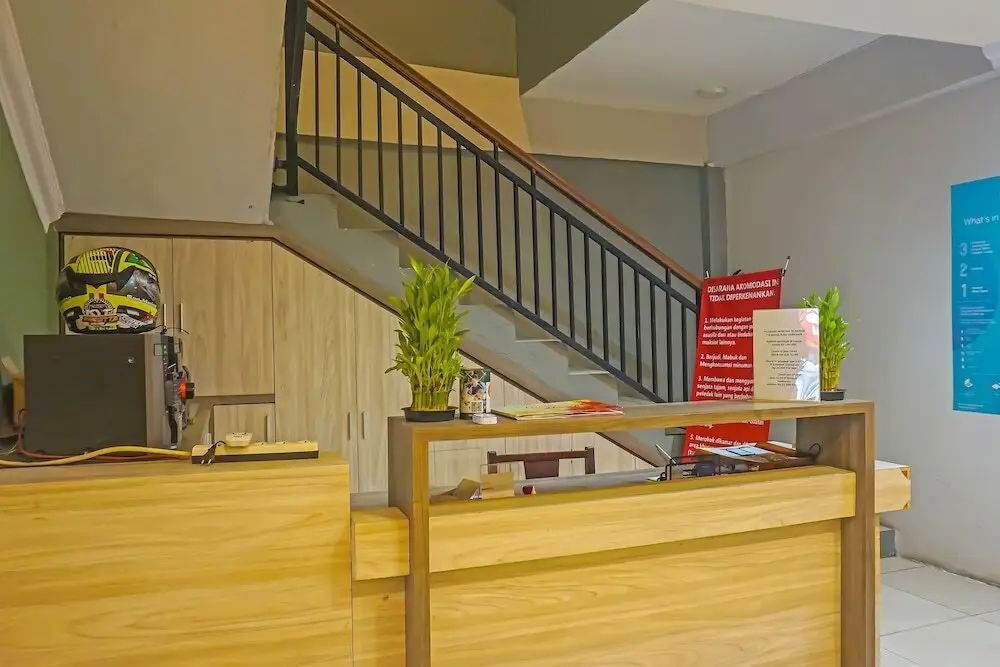 Южный Тангеранг: OYO 92216 Elite Residence Near UIN TOS