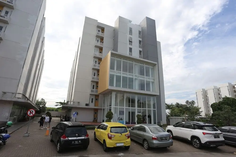 Тангеранг: OYO 92318 Elis Rooms