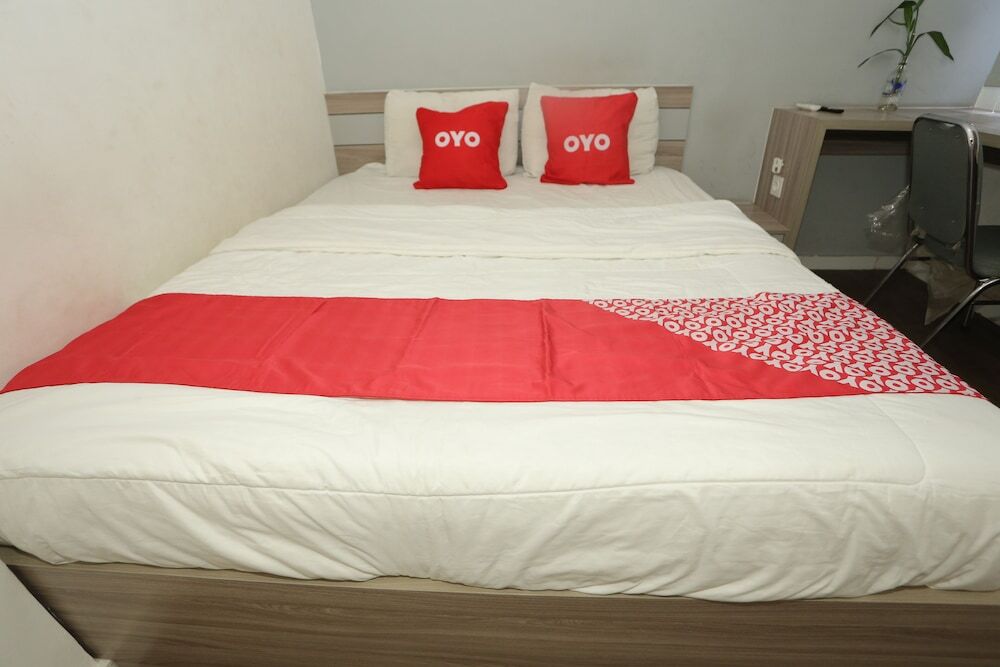 Тангеранг: OYO 92318 Elis Rooms