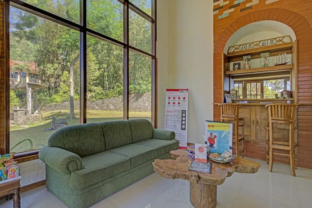 Травас: OYO 3208 Villa Inn App Trawas Bintaro Syariah