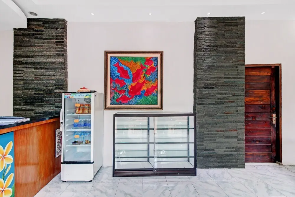 Матарам: Oyo 90672 Adhya Guest House Lombok