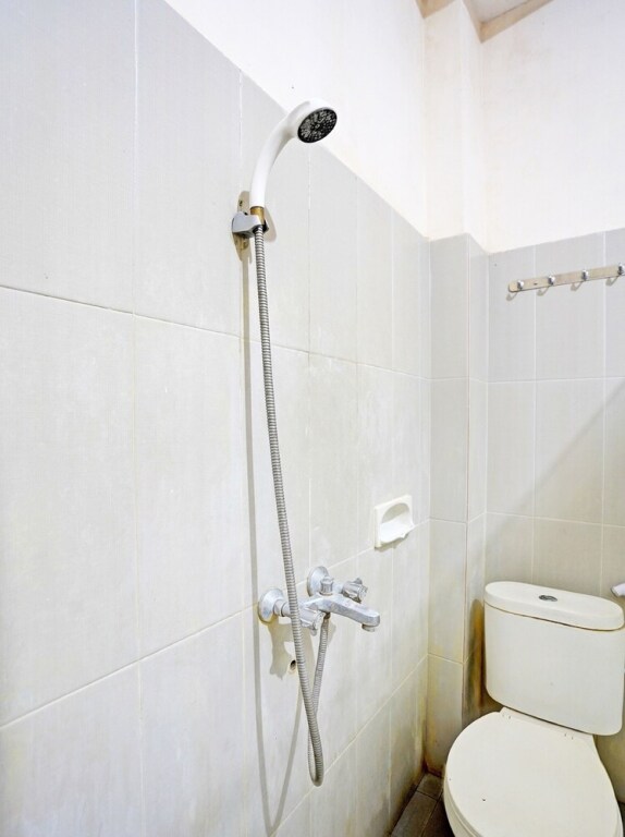 Тулунгагунг: OYO 92190 Arya Guest House