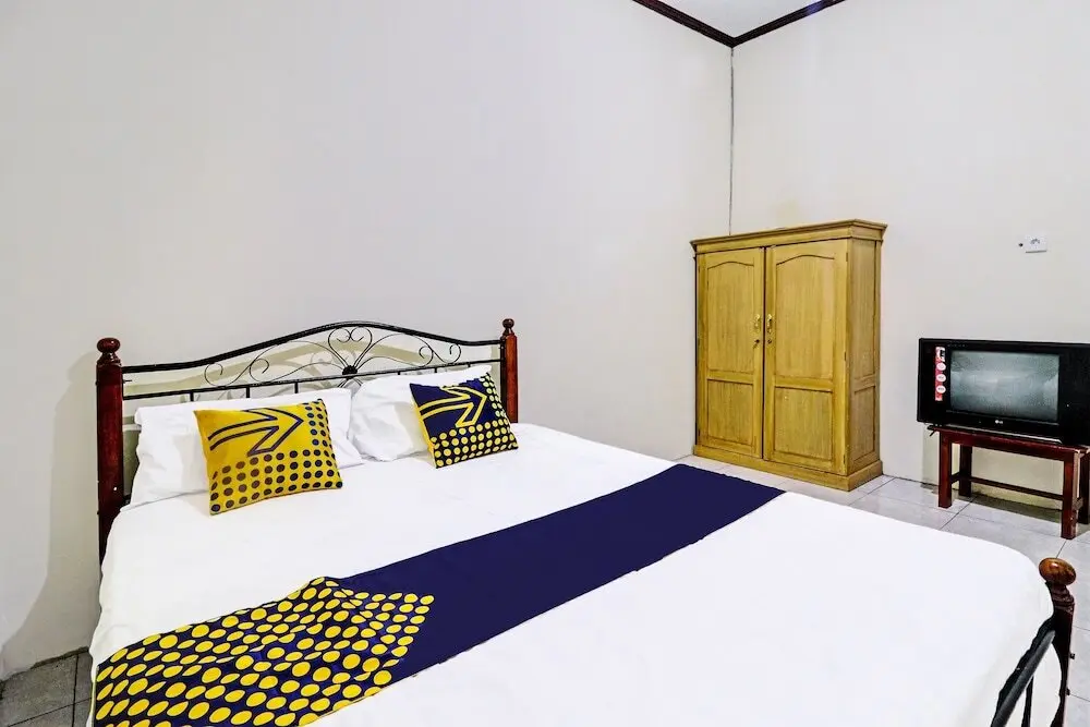 Джамби: OYO 92056 Asri Kost Syariah