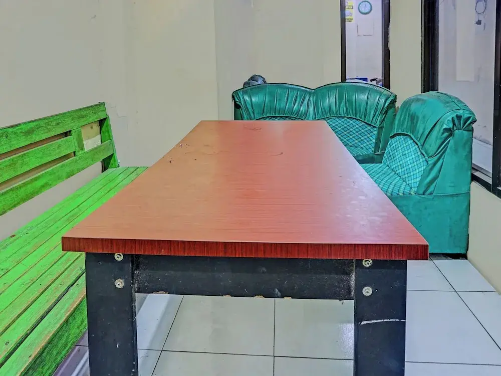 Джомбанг: OYO 91683 Wijaya Kusuma Homestay
