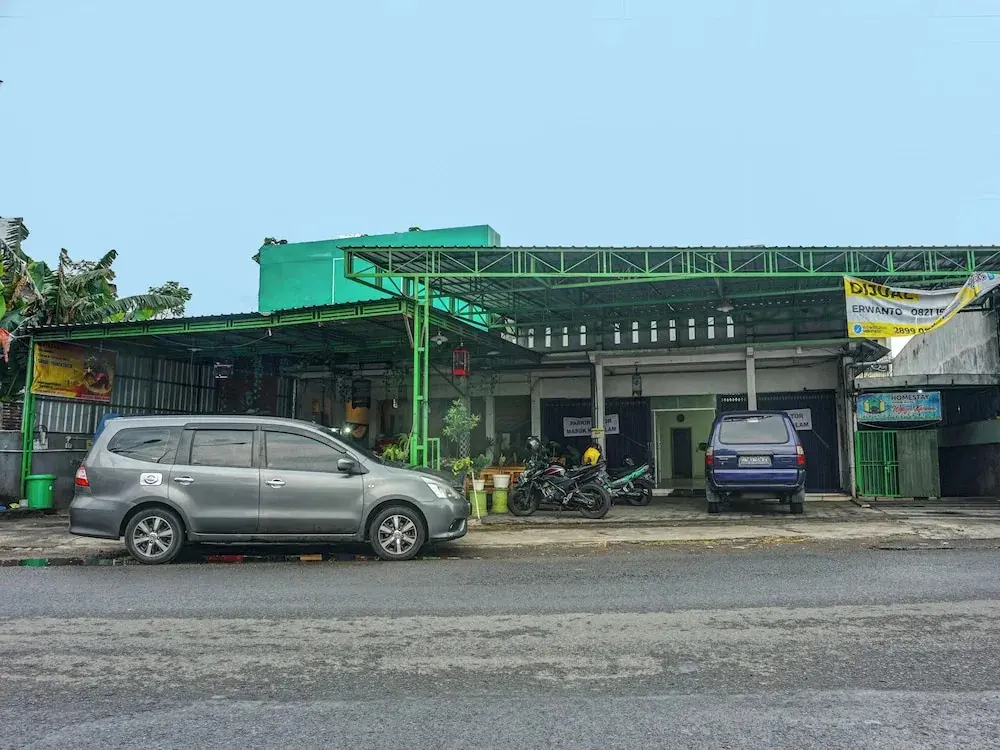 Джомбанг: OYO 91683 Wijaya Kusuma Homestay