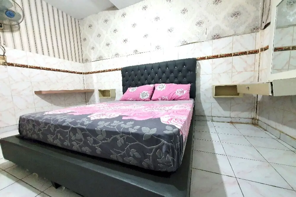 Джамби: OYO 91077 Losmen Bunda Arema