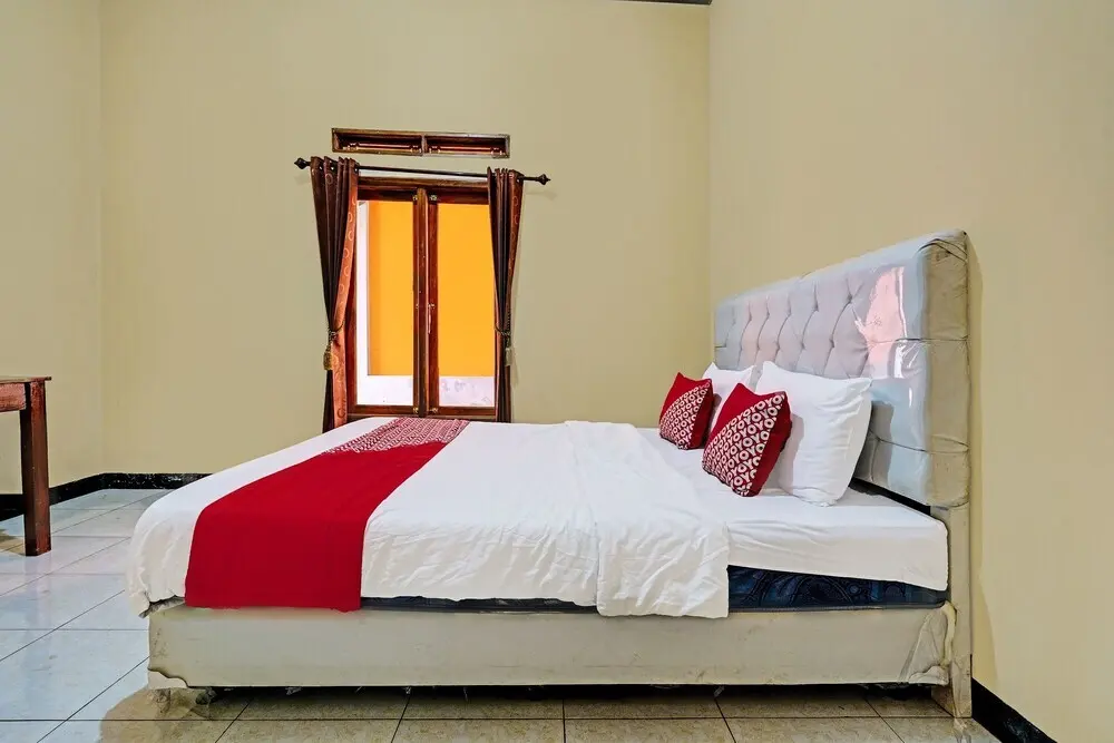 Сореанг: OYO 92217 Artana Bed and Breakfast.NearSitu Cileunca