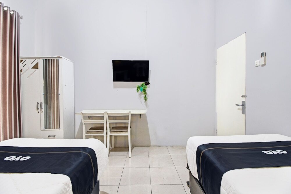 Пурвокерто: Capital O 92250 Hall & Guesthouse Kowapi Syariah