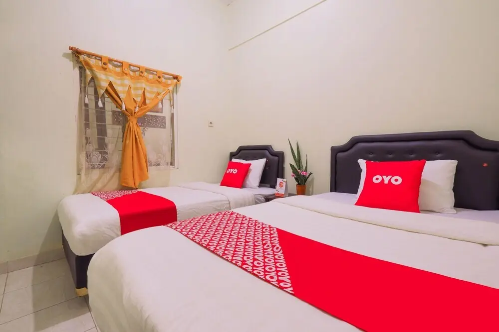 Джокьякарта: OYO 3715 Ndalem Jogja Cupuwatu Syariah