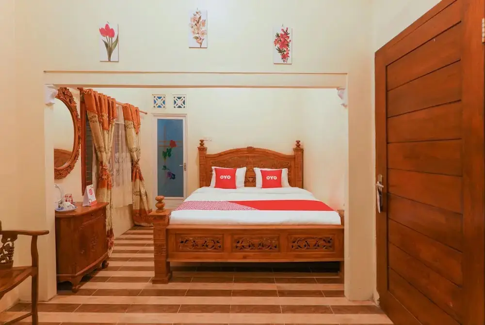 Джокьякарта: OYO 3715 Ndalem Jogja Cupuwatu Syariah