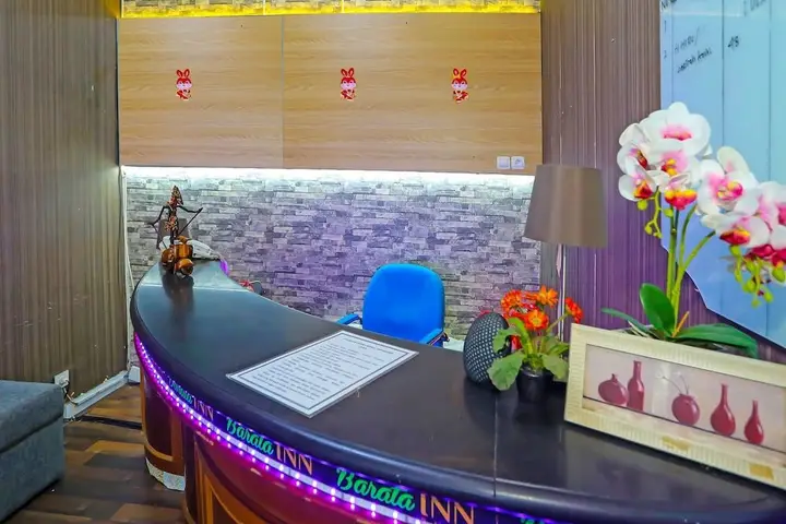 Тангеранг: Capital O 92306 Barata Inn
