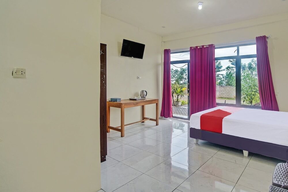 Манадо: OYO 92545 Wawi Kadio Homestay