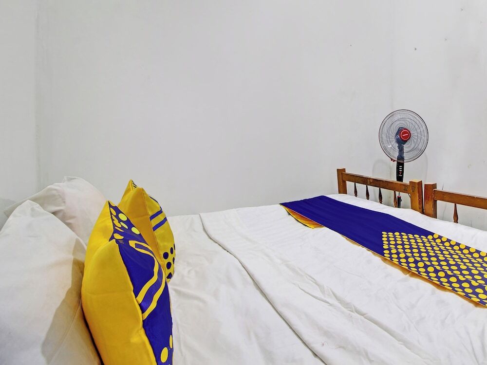 Семаранг: SPOT ON 92539 Luqman Kostel Syariah