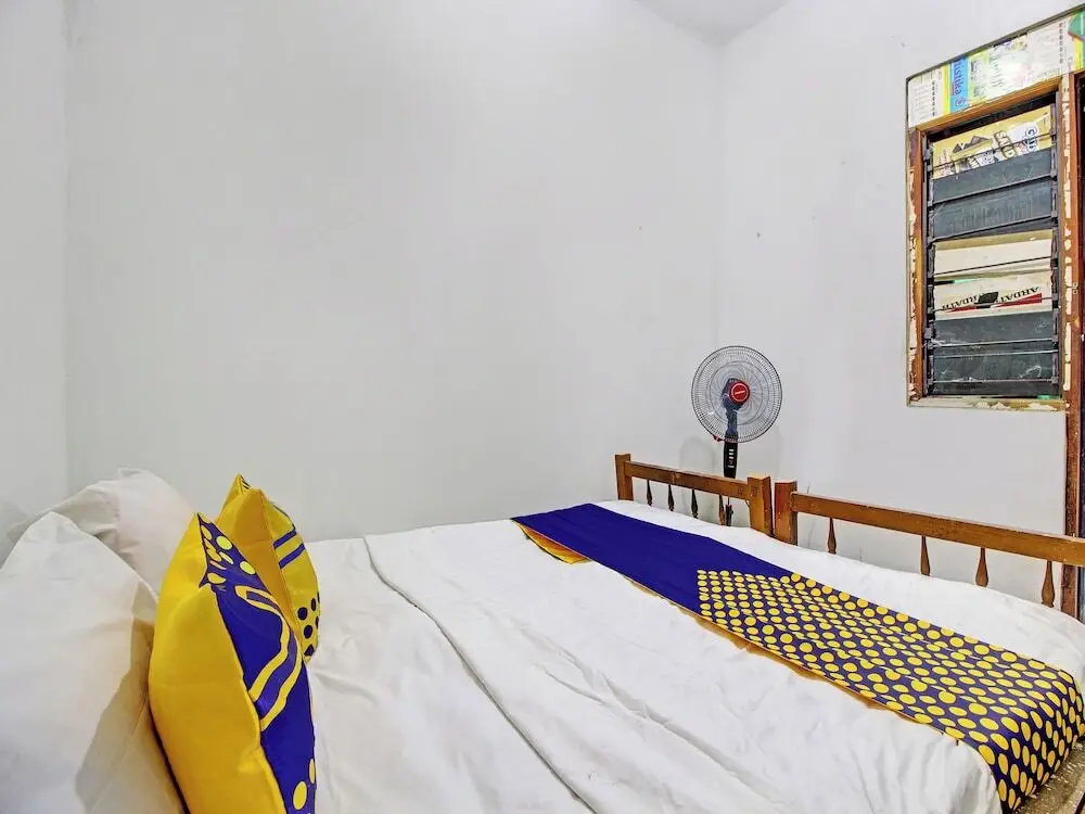 Семаранг: SPOT ON 92539 Luqman Kostel Syariah