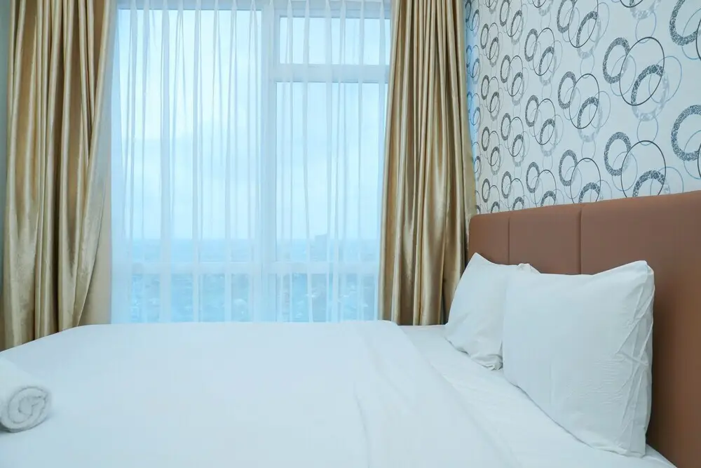 Джакарта: Strategic Location Studio Puri Mansion Apartment