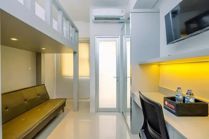 Бекаси: Elegant And Homey Studio Apartment Transpark Juanda Bekasi Timur